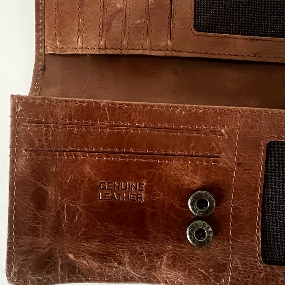 Spikes & Sparrow Brown Genuine Leather Wallet  Multi Compartment - Picture 5 of 5